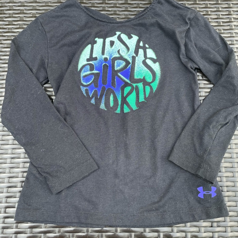 Girls long sleeve under Armour tee
